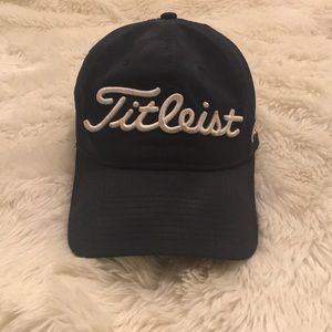 Titleist Pro V1 Adjustable Men’s Hat